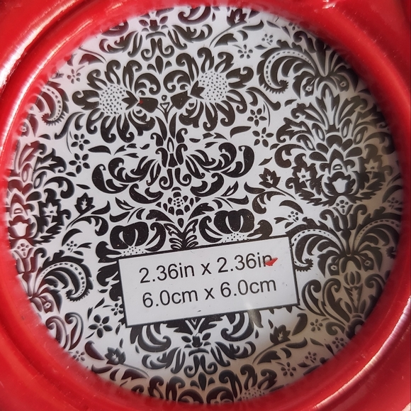 Mini photo frames, doillies, vintage style decor NWOT - Picture 6 of 7